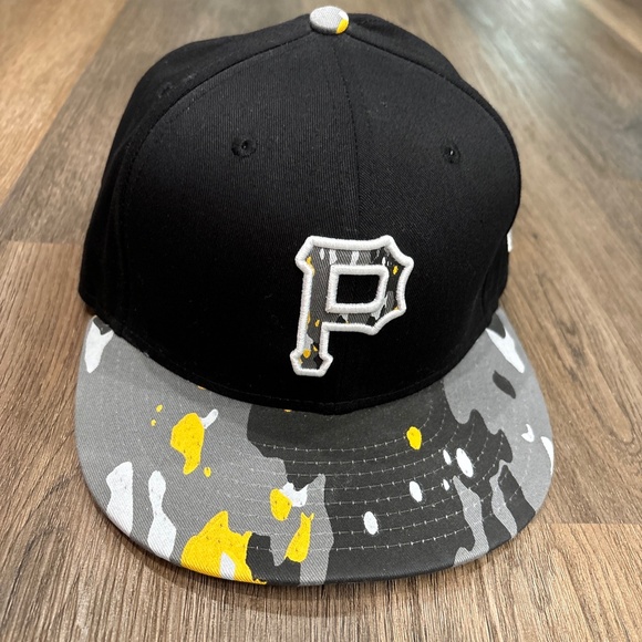 MLB Pittsburgh Pirates Baseball Team Camouflage Hat New Era‎ 9Fifty Men's Cap - Picture 1 of 7